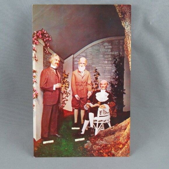 Vintage Postcard - The Garden of Literature Royal Wax Museum - Scenic Art - Picture 4 of 4